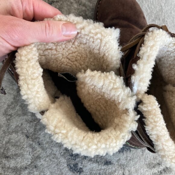 GUC Ugg Short Boots - Picture 8 of 11